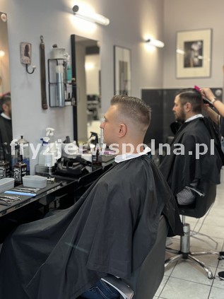 Fryzjer Wspólna 54A - Męski styl 20-06-2024